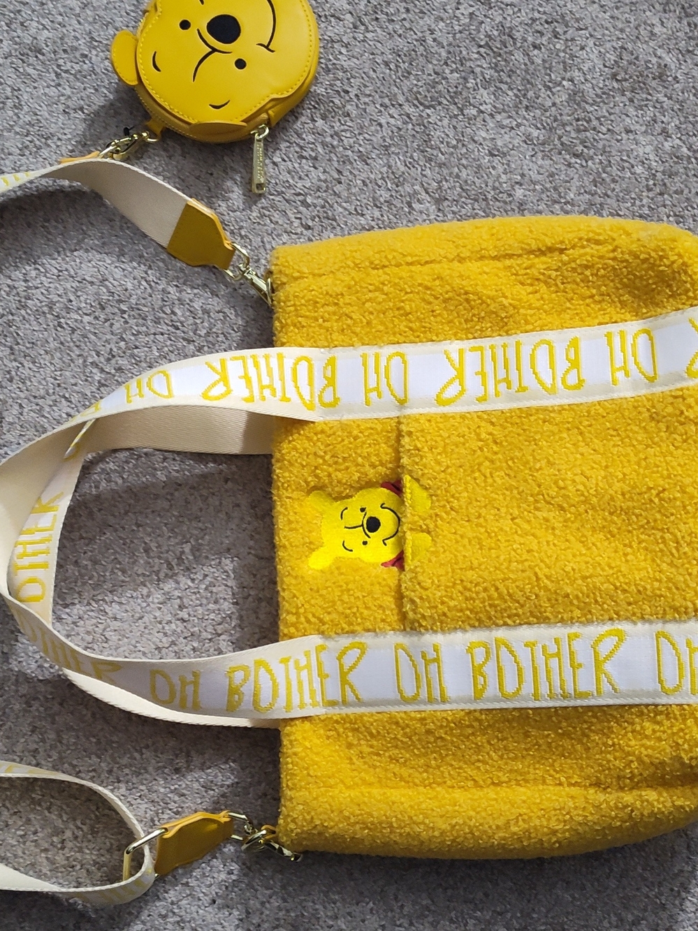 Yellow Winnie the Pooh Crossbody Bag with Strap Loungefly